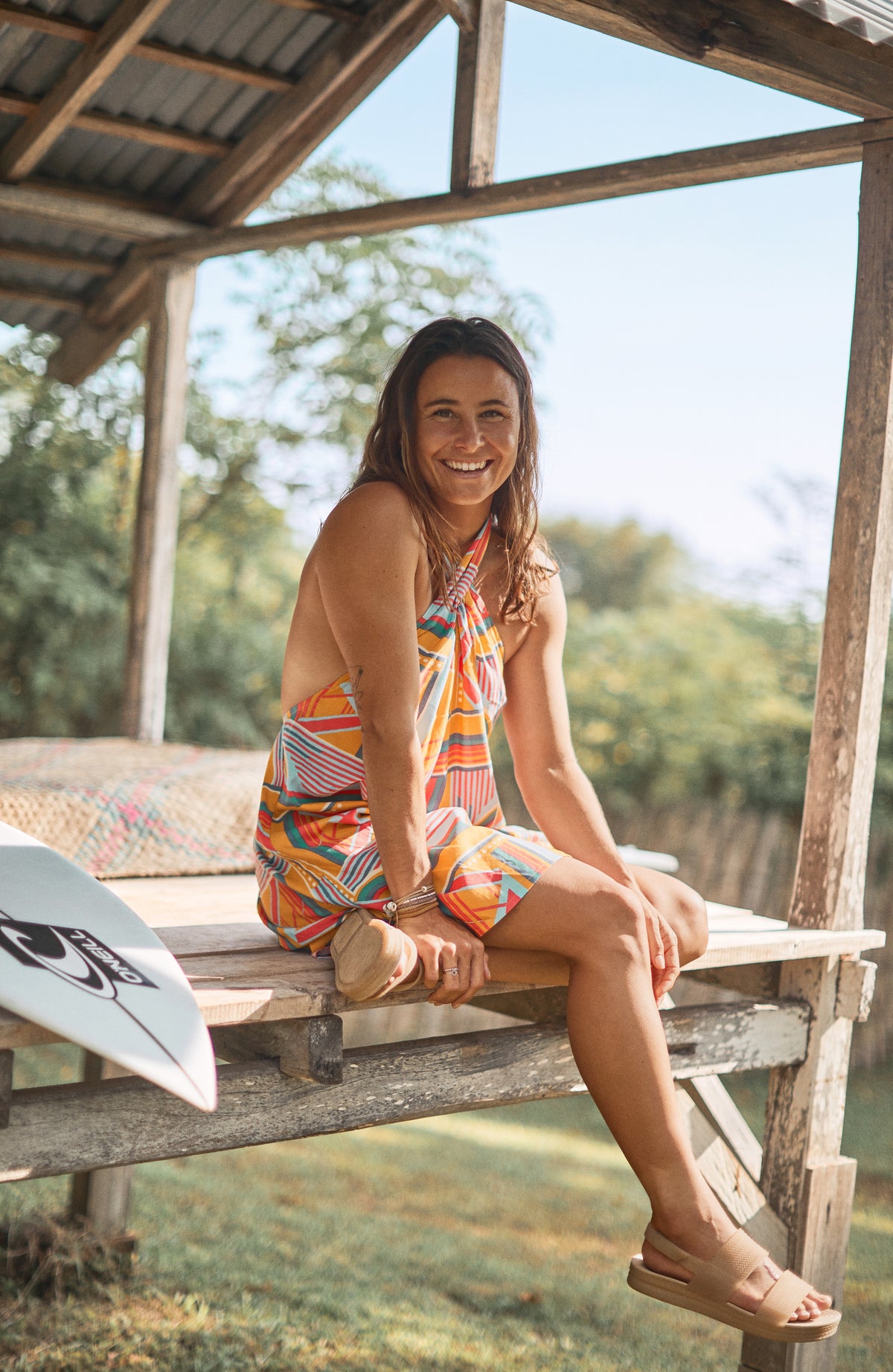 Naima Women of the Wave Kleid | Yellow Art Geo