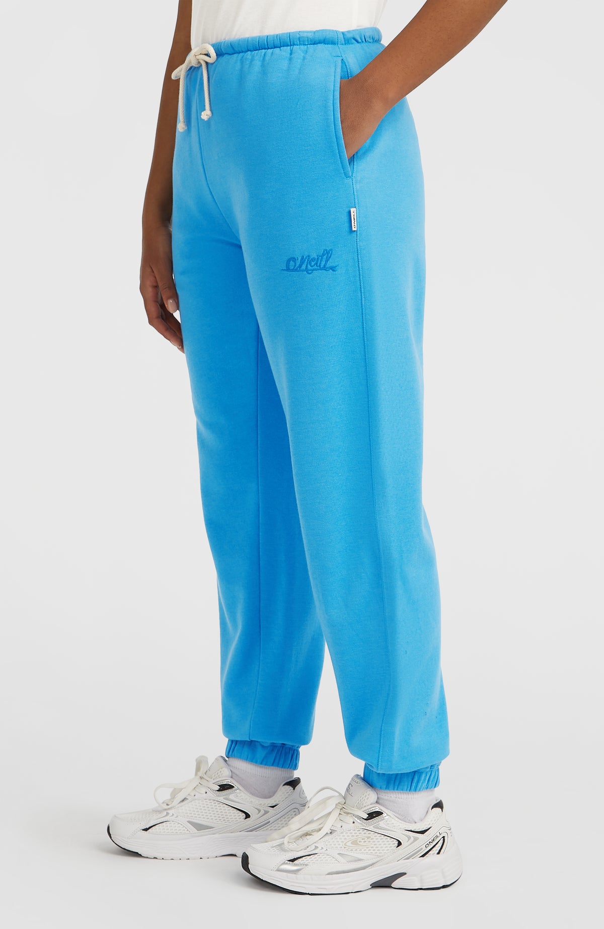 Essentials Script Jogginghose | Blue Poppy