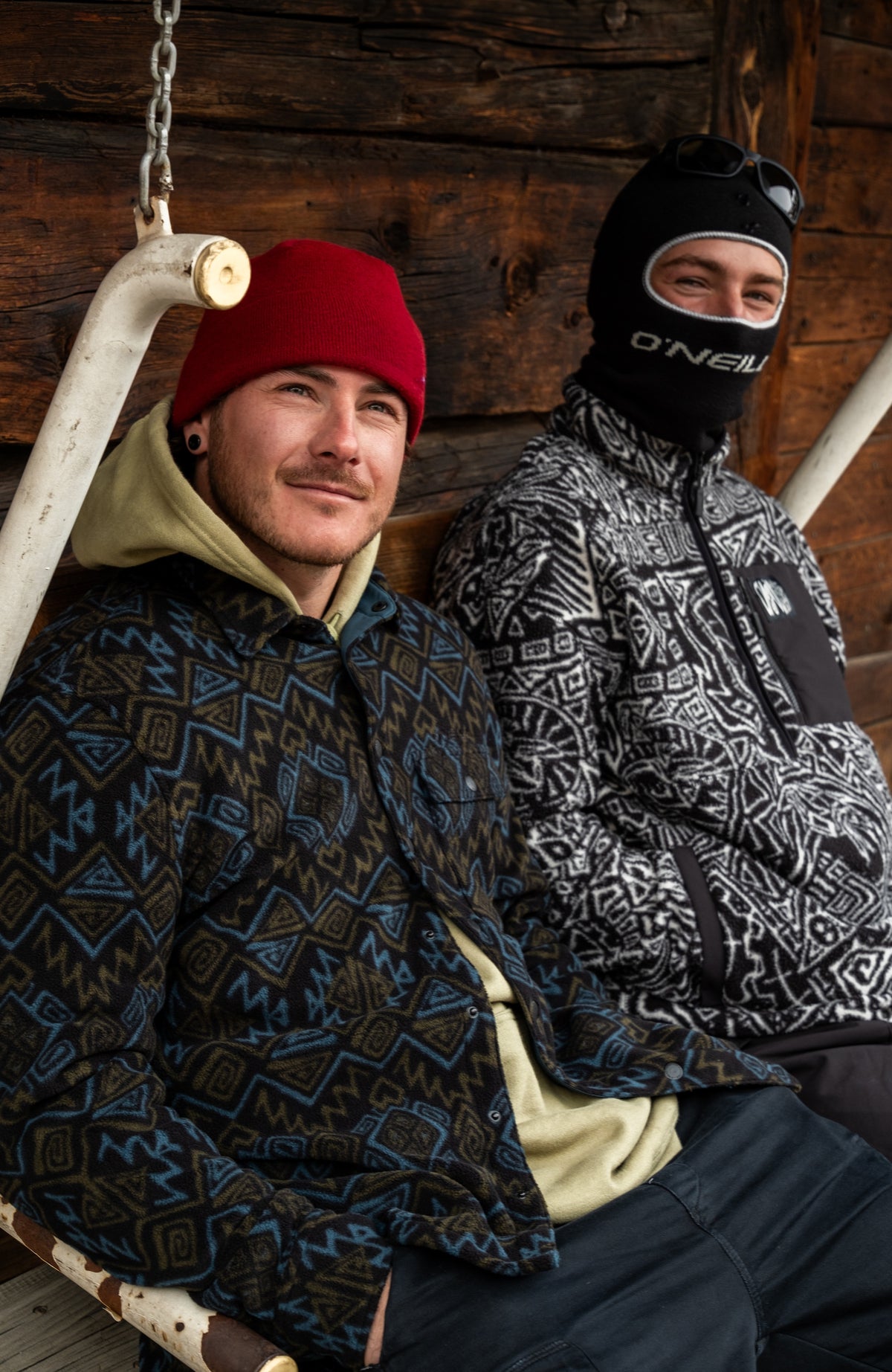 Superfleece Hoodie mit Halbreißverschluss | Black Retro Ikat