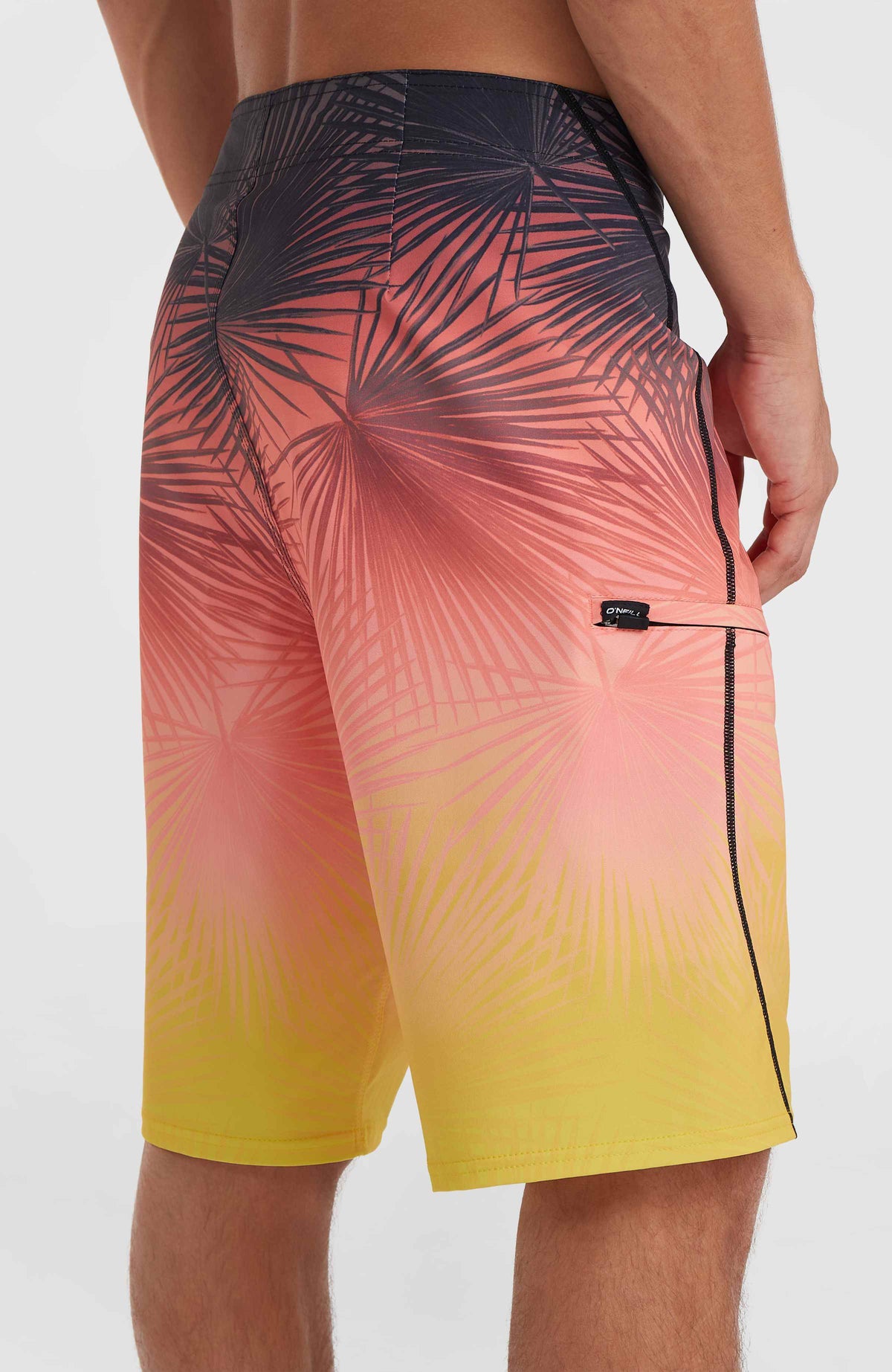 Hyperfreak Heat S-Seam Fade 21'' Boardshorts | Coral S-Seam Heat Fade