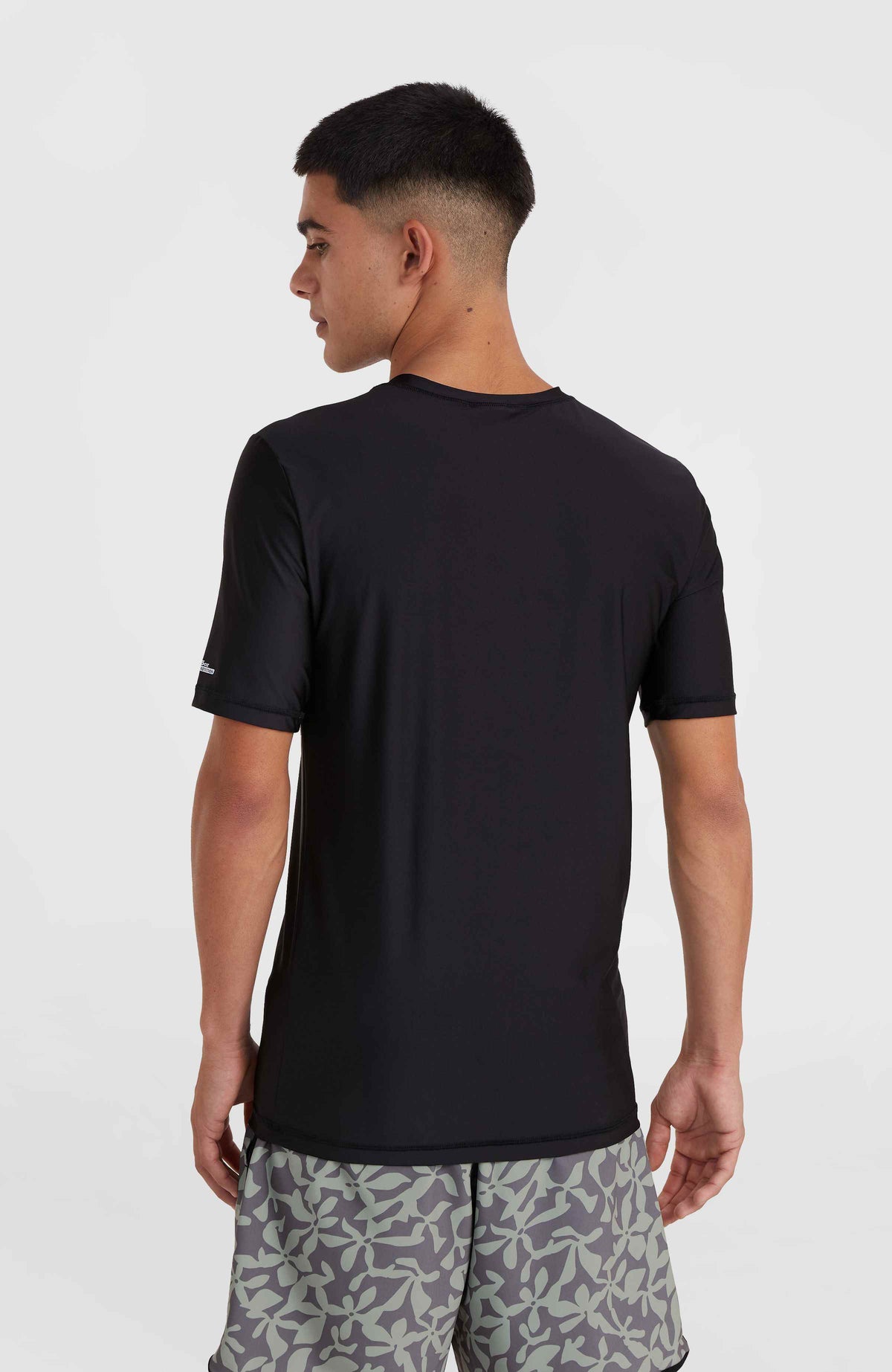 Essentials Cali Shortsleeve-Schwimmshirt | Black Out