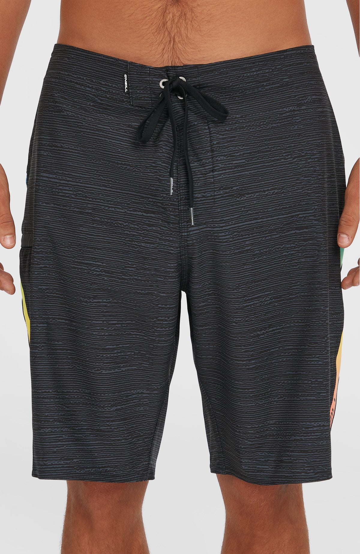 Superfreak Mysto 20'' Boardshorts | Black Multi Colour Panel