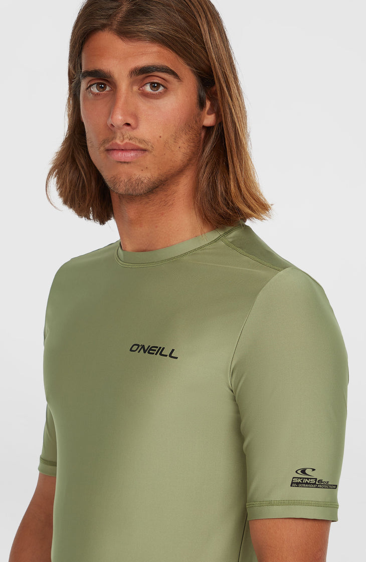 Essentials Shortsleeve-Schwimmshirt | Avery Fern