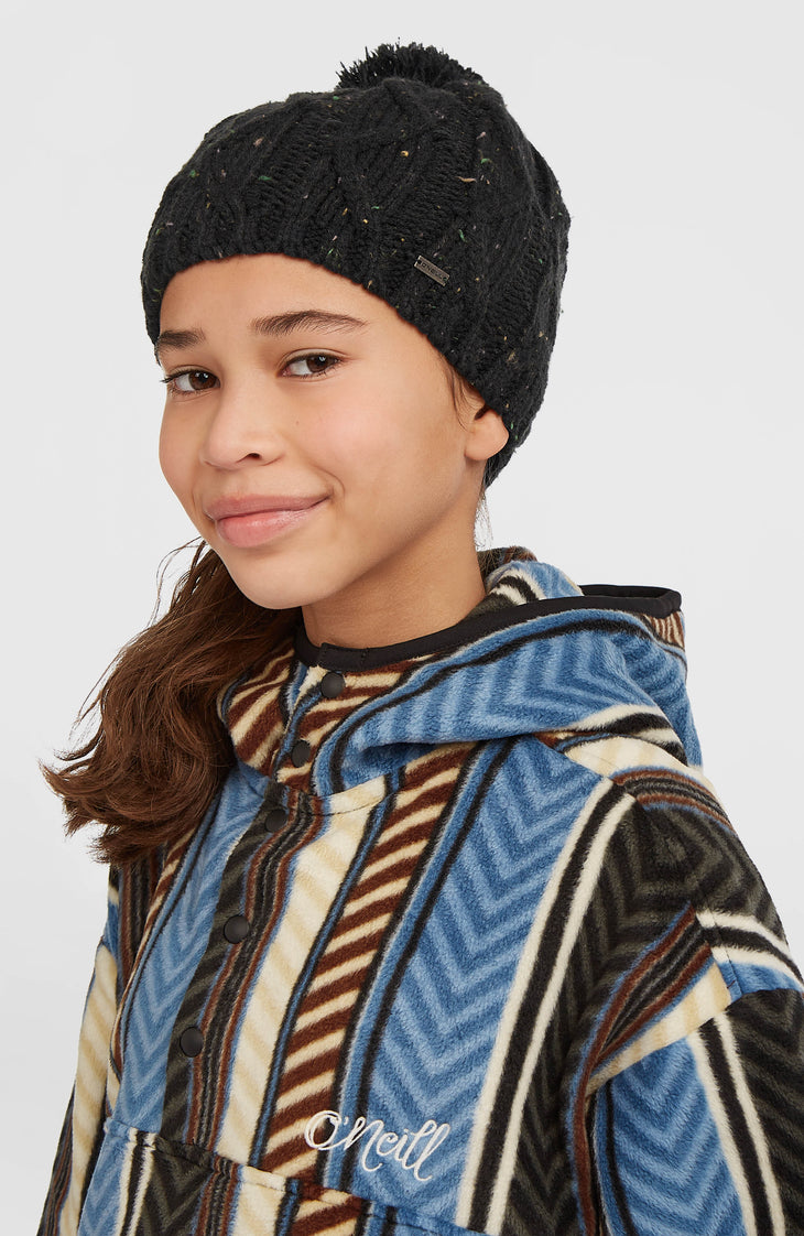 Nora Mütze | Black Out