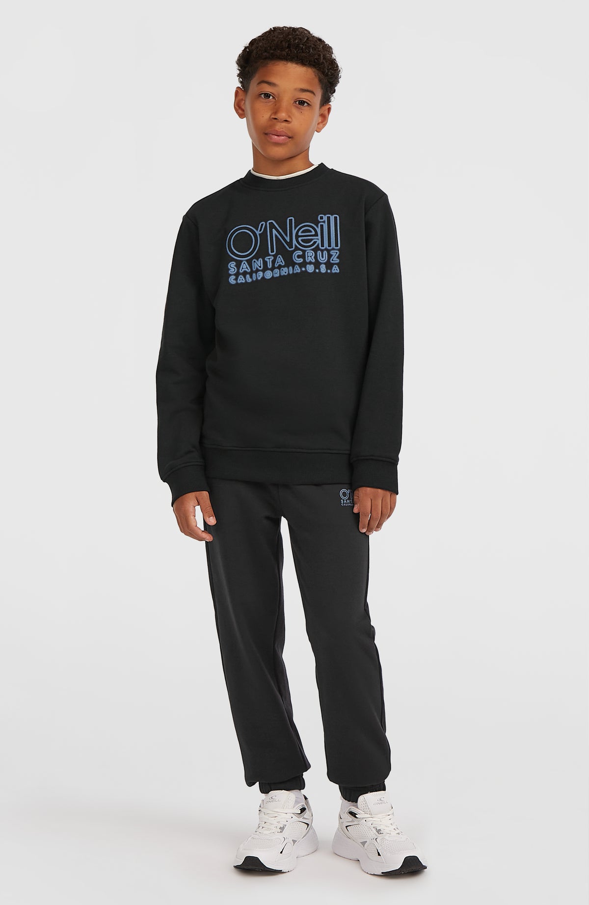 Essentials Crew Sweatshirt | Black Out