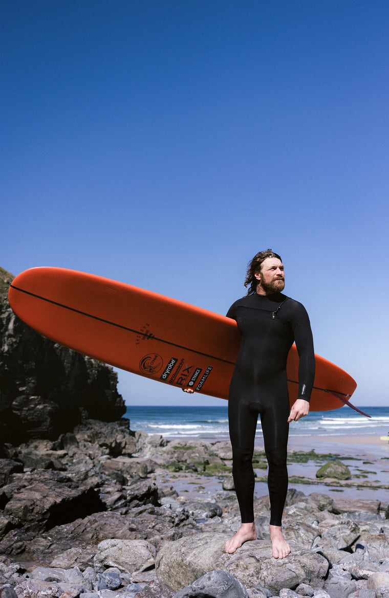 O'Riginals RG8 4/3mm Chest Zip Full Wetsuit | Black O'Riginals RG8 4/3mm Chest Zip Full Wetsuit | Black