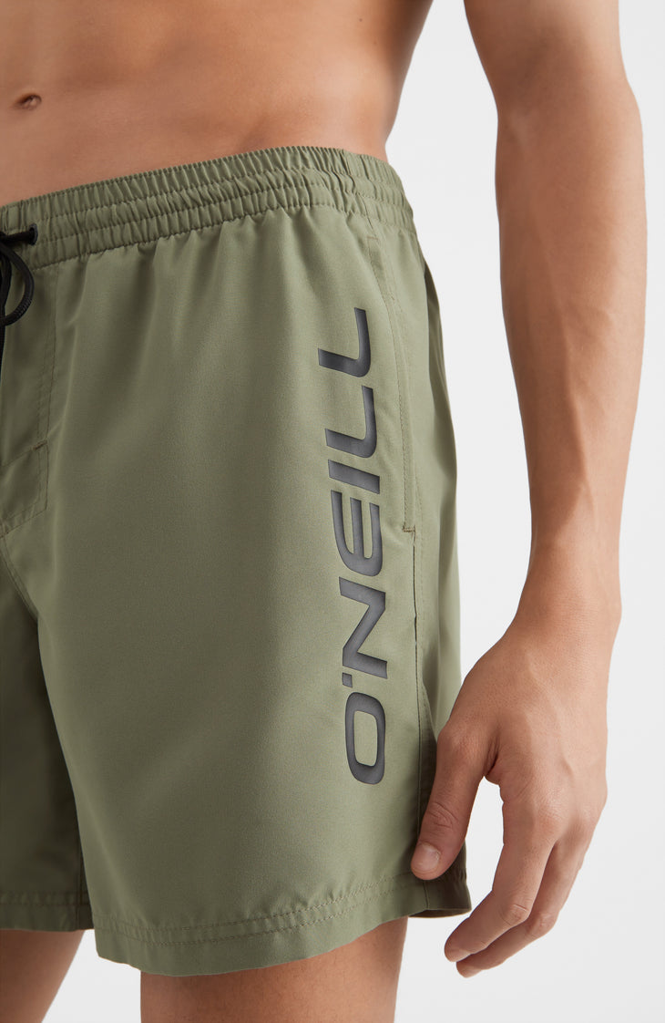 Essentials Cali Racer Badehose | Deep Lichen Green