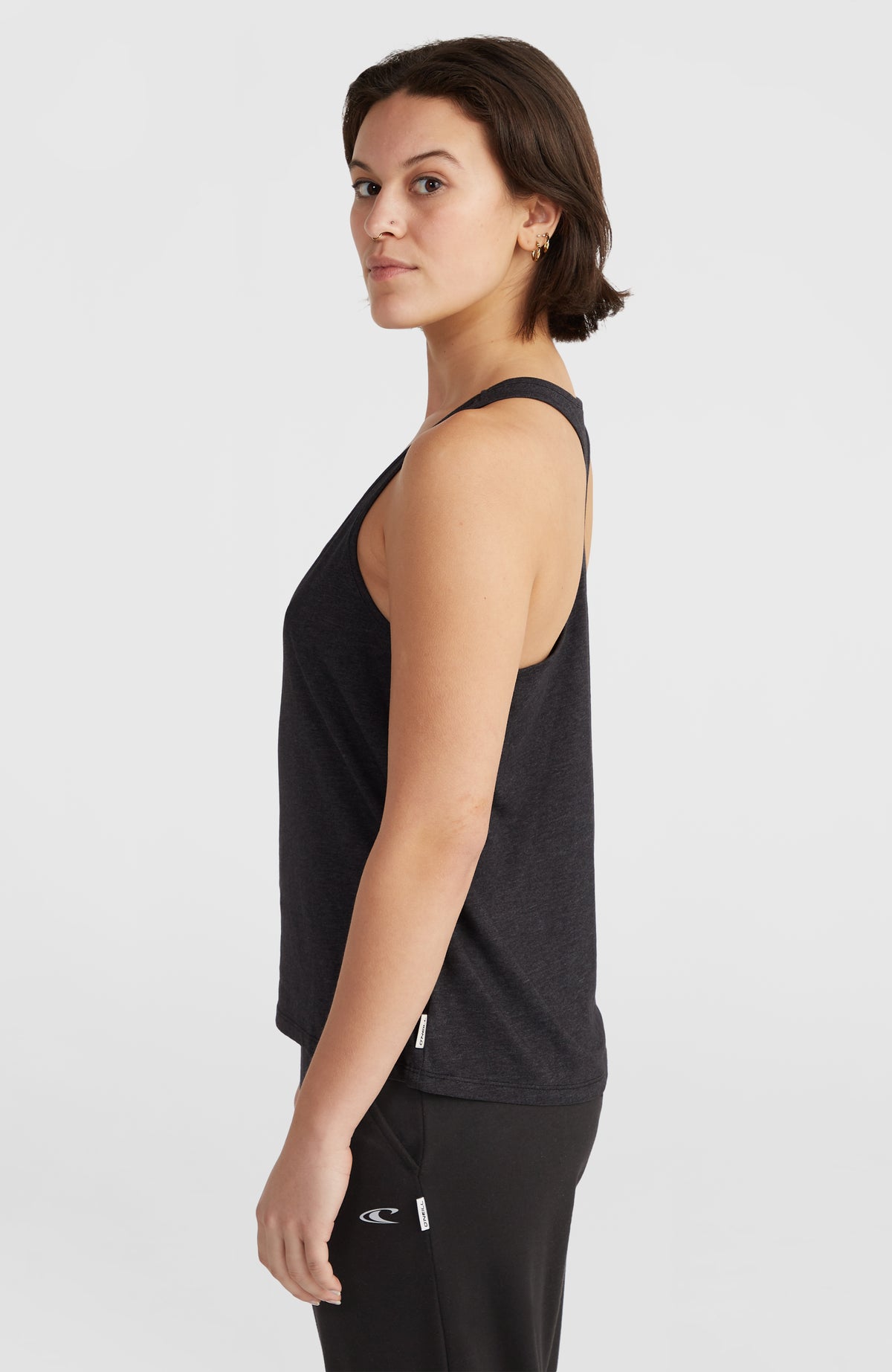 Essentials Racerback-Tanktop | Black Out