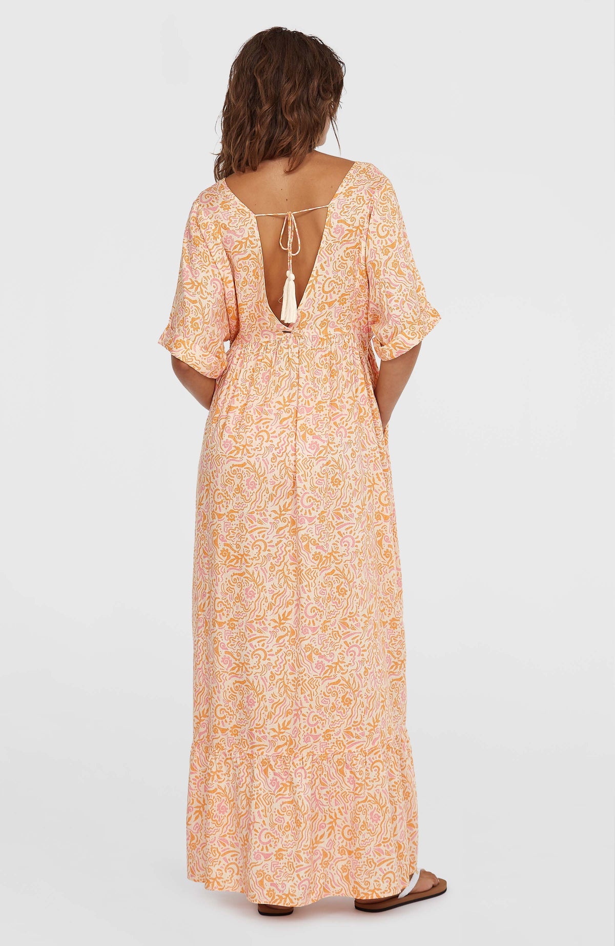Women of the Wave Maxikleid | White Abstract Wave