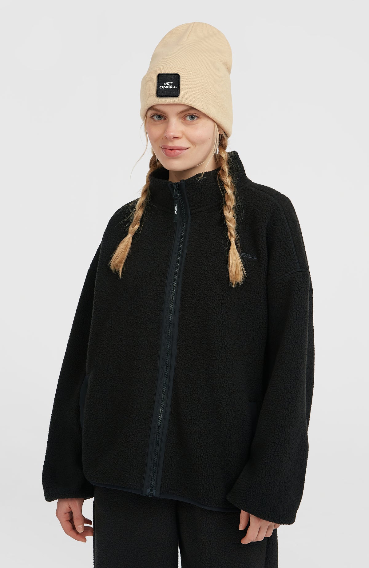 Flauschige Must-Have Fleecejacke mit Reißverschluss | Black Out