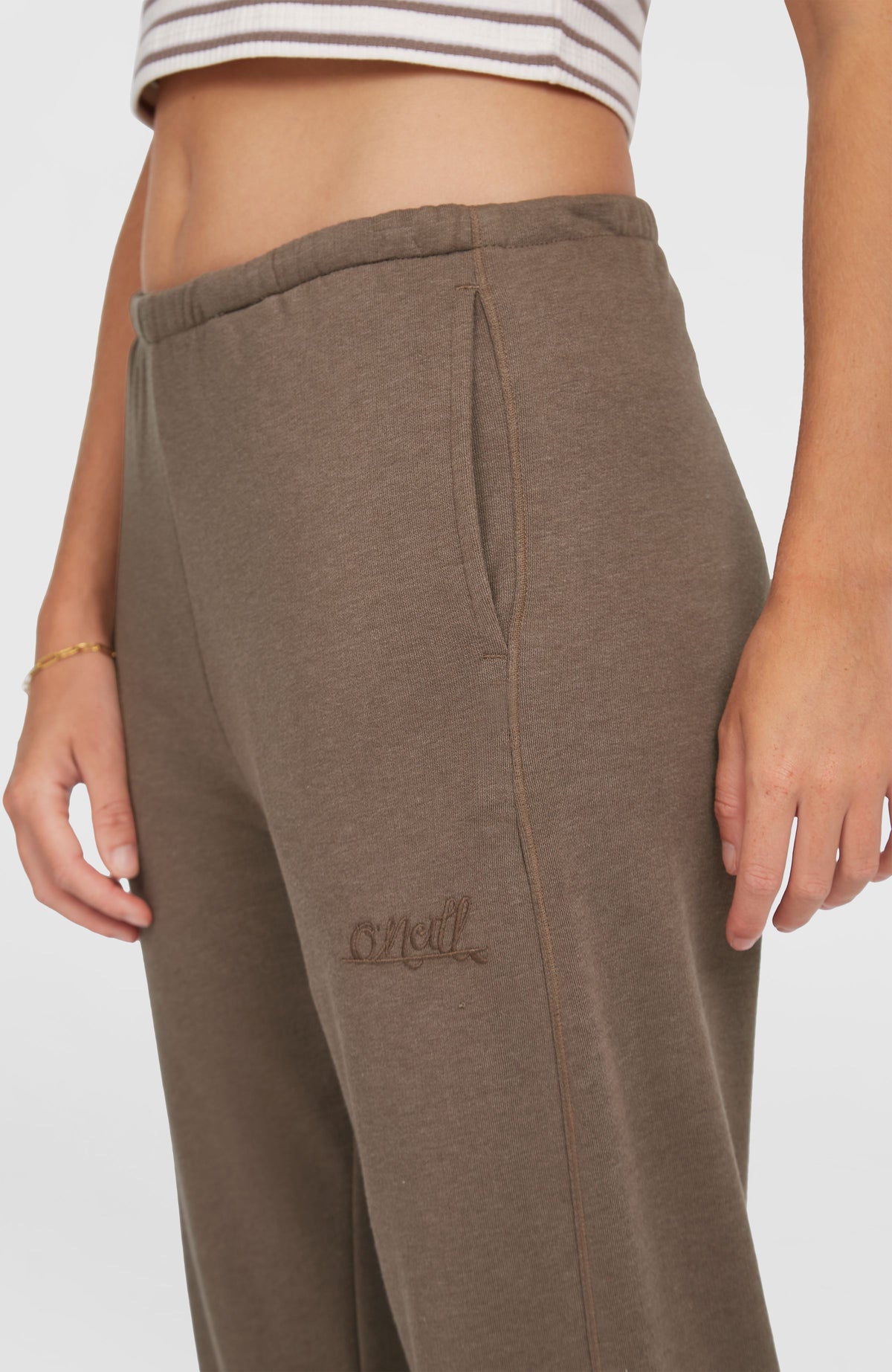 Essentials O'Neill Script Jogginghose | Pure Cashmere