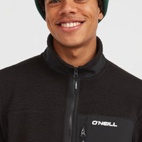 Flauschige Must-Have Fleecejacke mit Reißverschluss | Black Out
