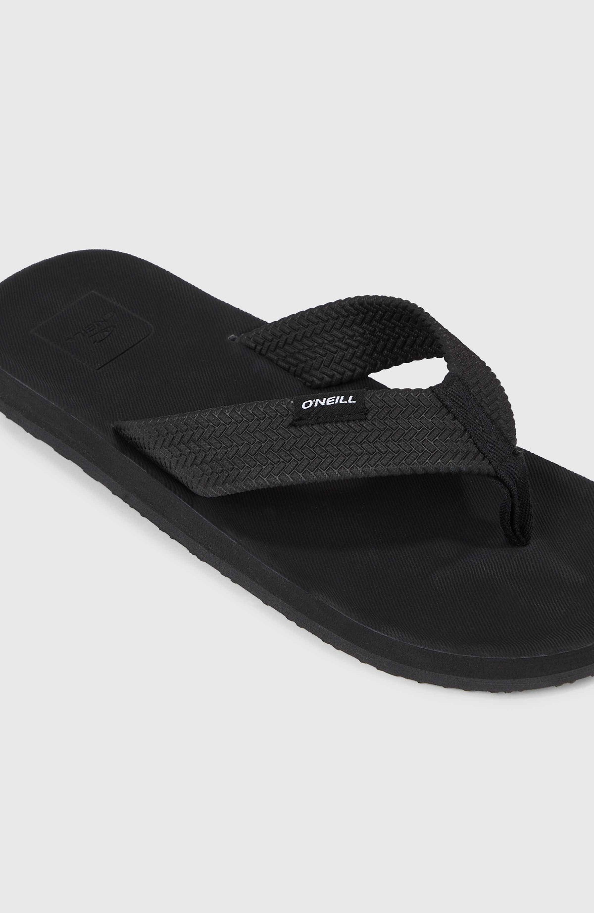 Chad Sandalen | Black Out