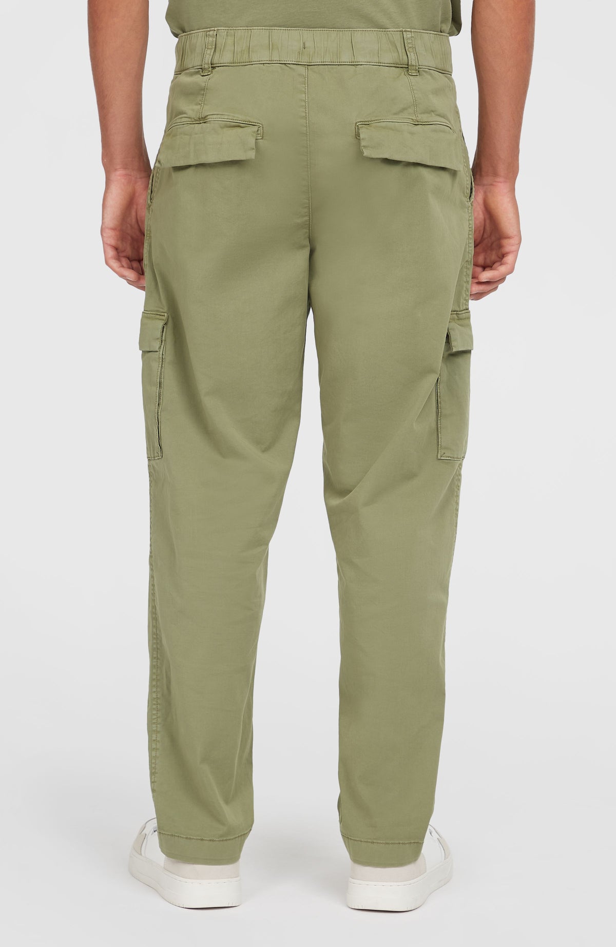 Essentials Cargohose | Avery Fern