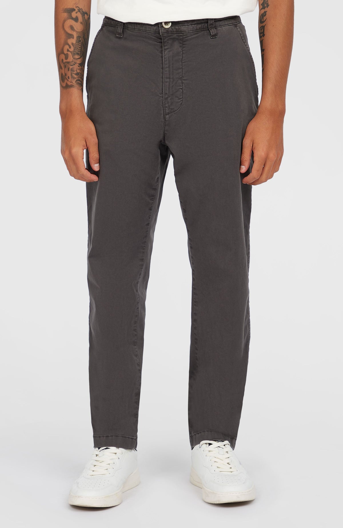 Essentials Chino-Hose | Raven