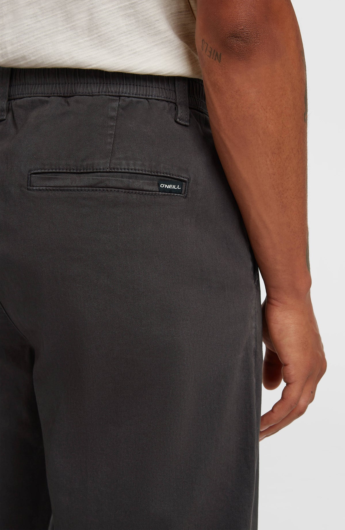Essentials Chino-Hose | Raven