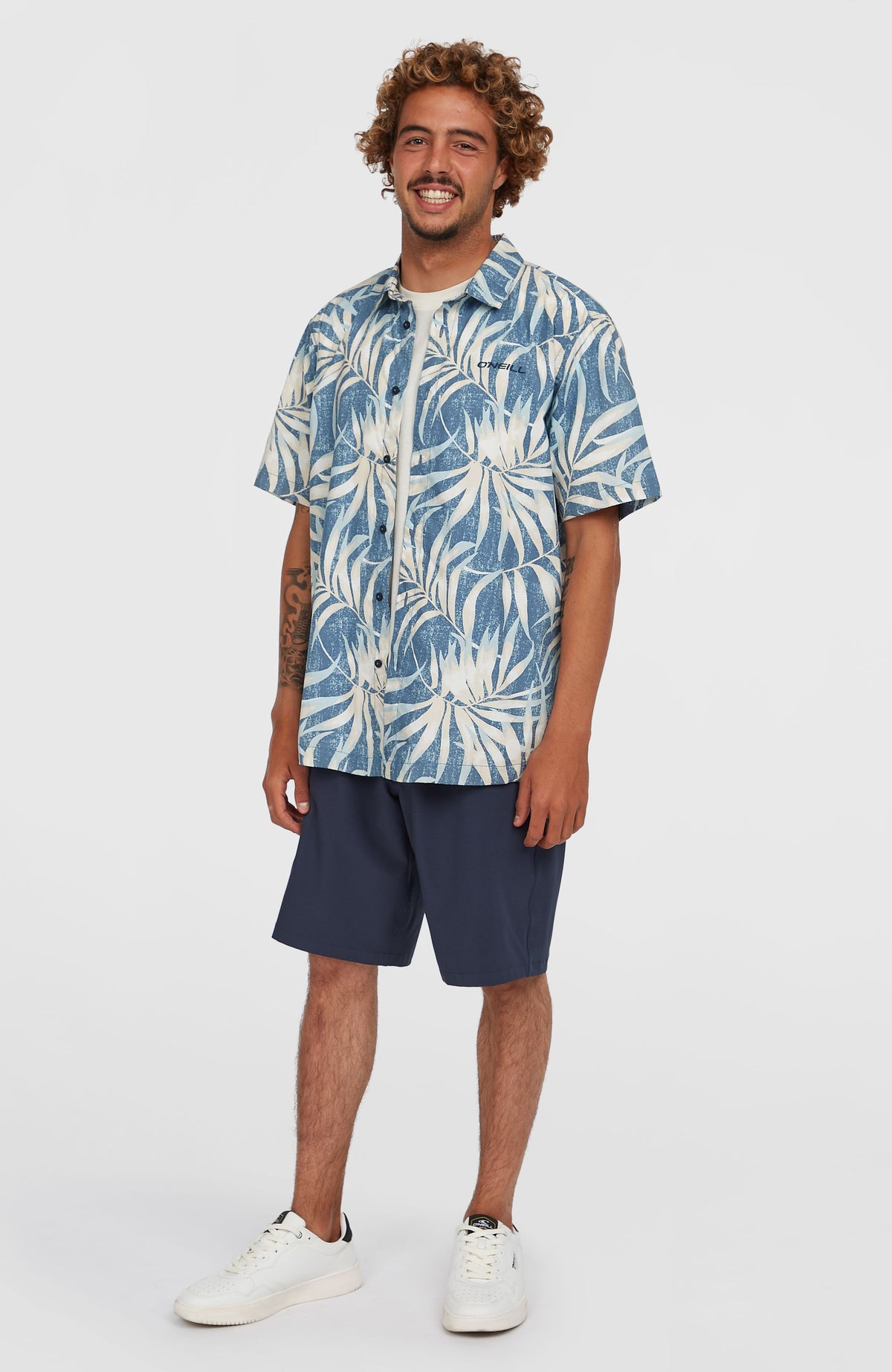 Print-Shirt | Blue Dipped Leaves
