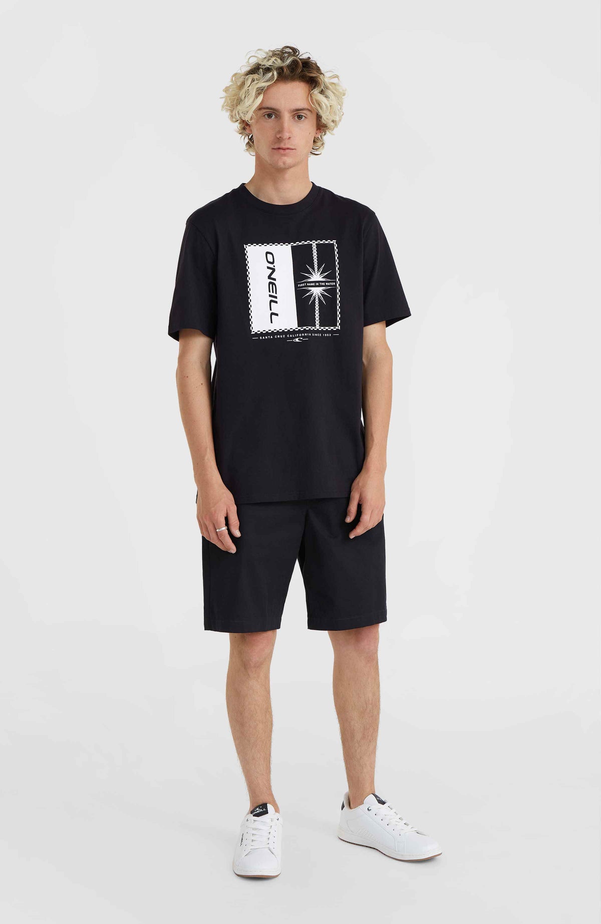 Essentials Chino-Shorts | Raven