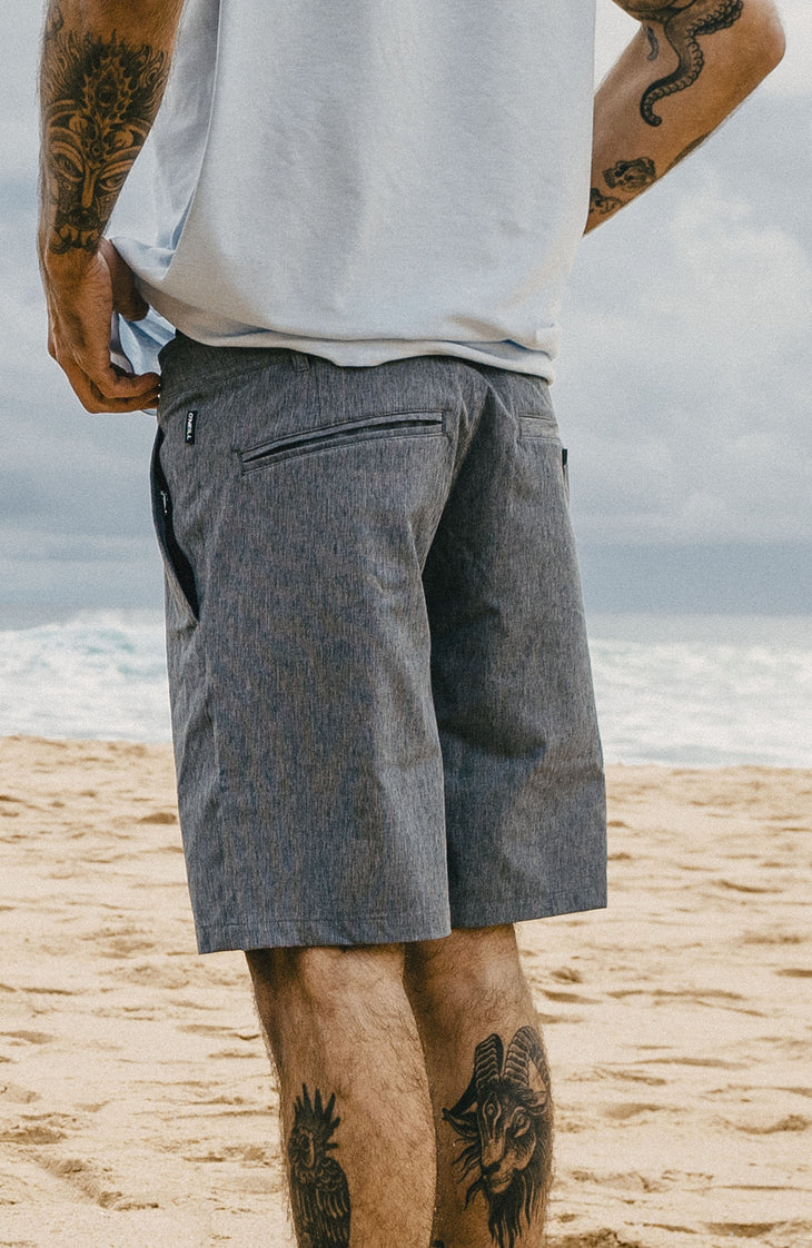 Hybrid 19'' Melange Shorts | Black Out
