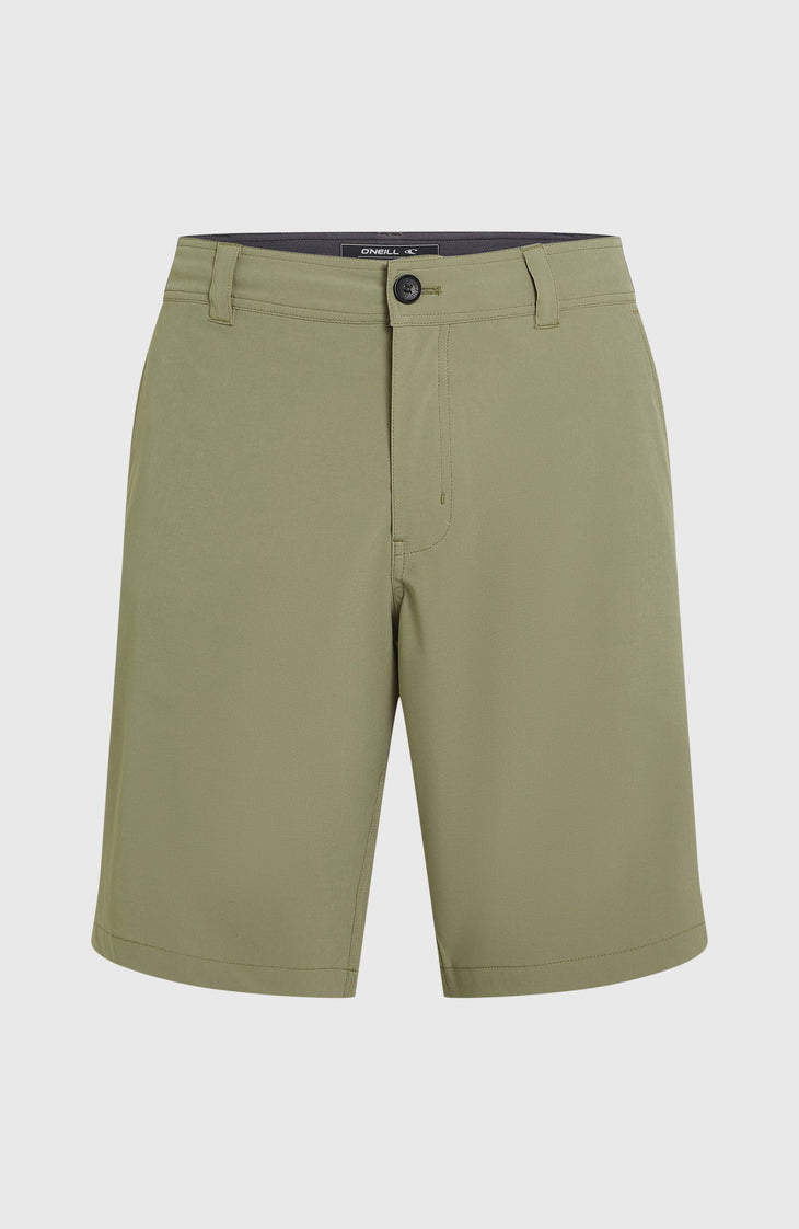 Hybrid 19" Shorts | Avery Fern