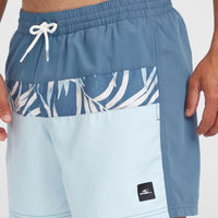 Cali Block 15'' Badehose | Blue Dipped Leaves