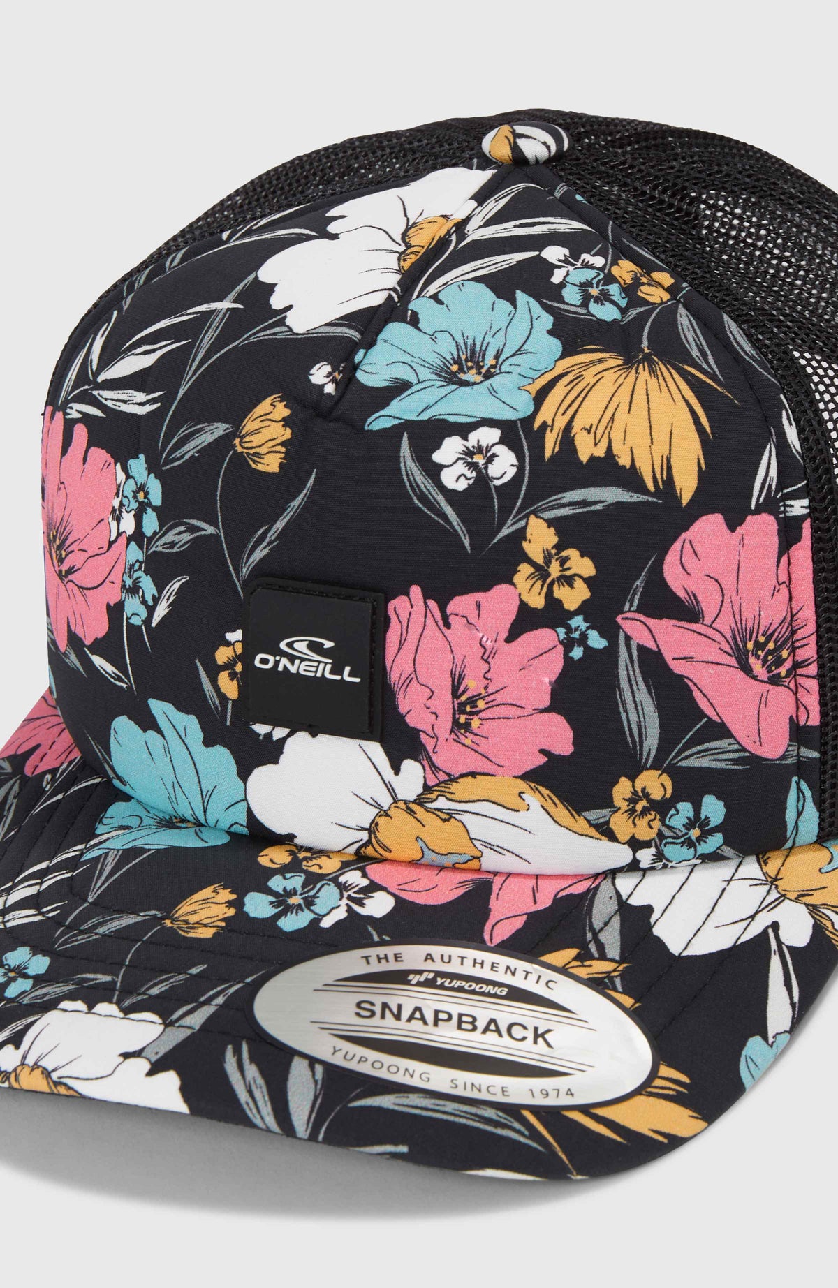 Flood Trucker Cap | Black/Blue Bluemchen