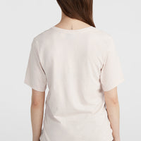 Essentials T-Shirt mit V-Ausschnitt | Peach Whip