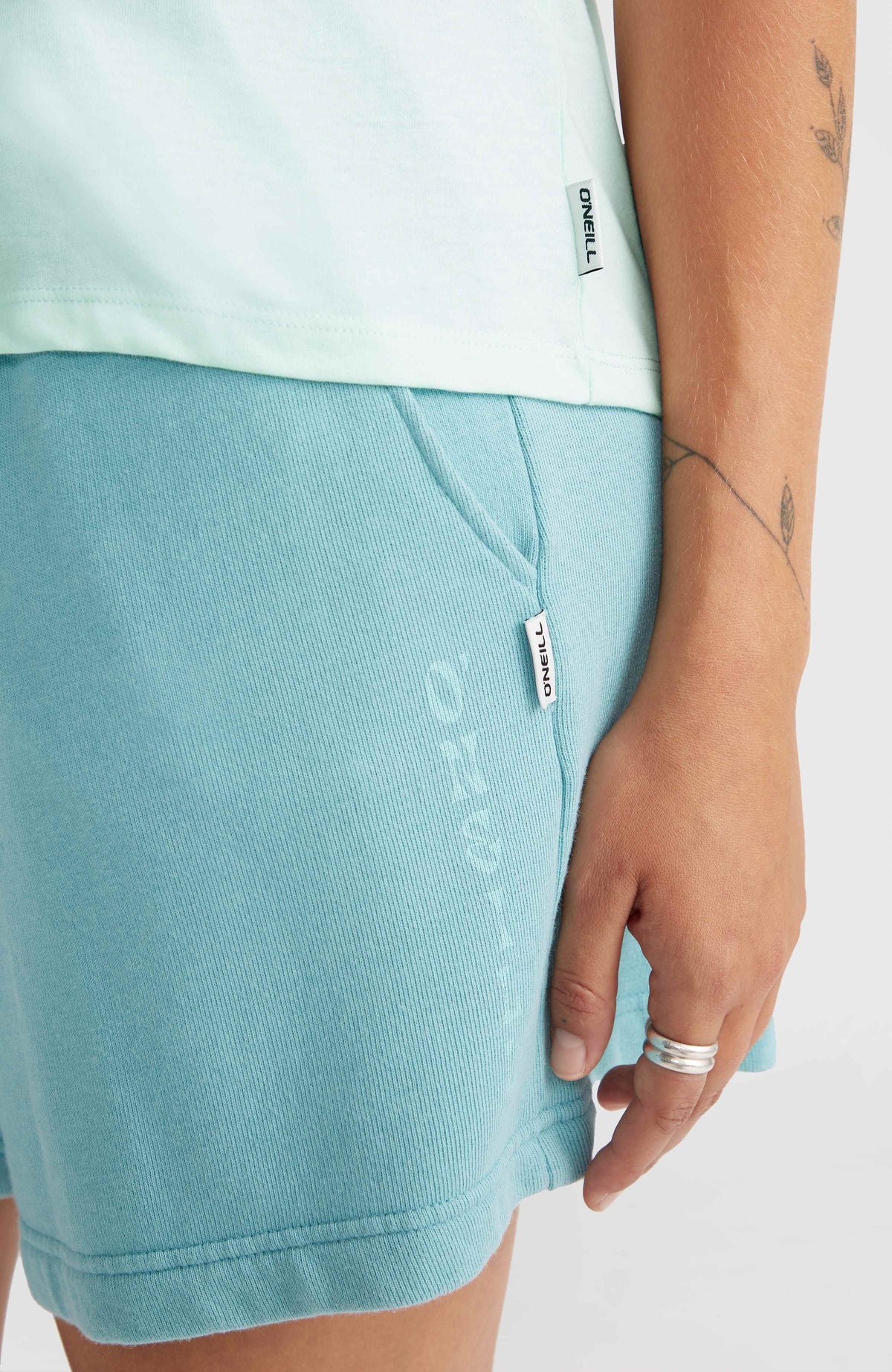 Essentials Racerback-Tanktop | Soothing Sea