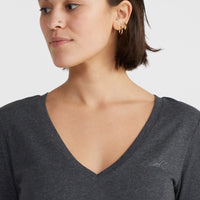 Essentials T-Shirt mit V-Ausschnitt | Black Out
